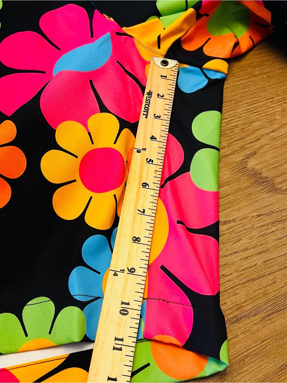 Loudmouth Men's Black Bold Neon Floral Print Shorts -Sz 40 W - Picture 6 of 9